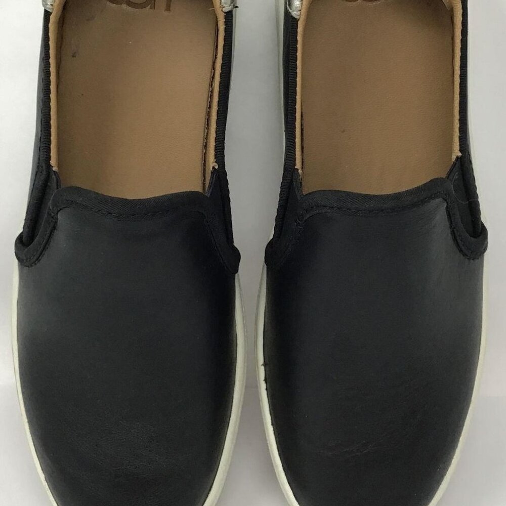 UGG Cas Slip-On Shoes Women's 5 Pre-Owned Great Shape - Picture 5 of 5